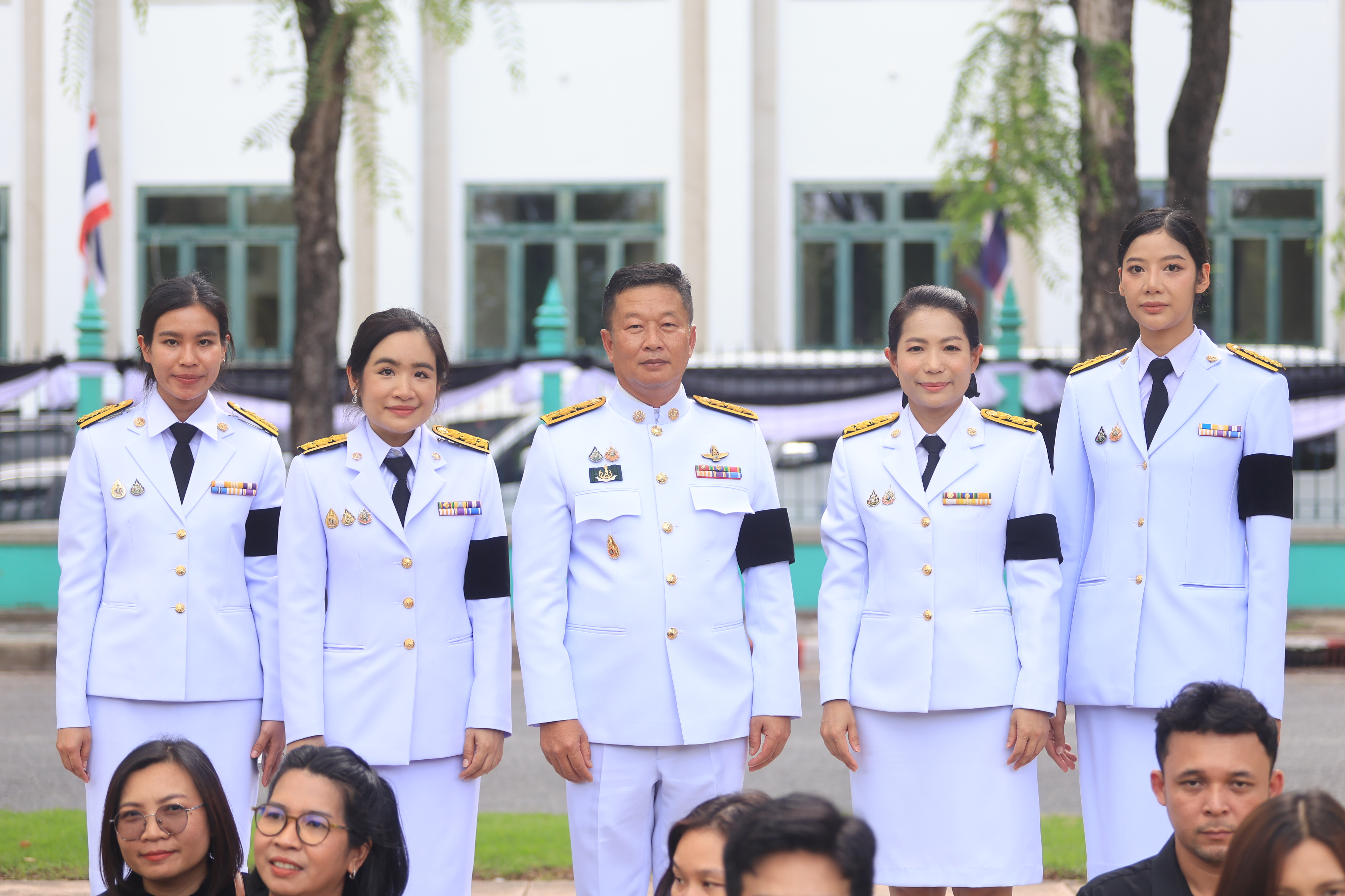 title - ส.ป.ก. ร่วมเข้าเฝ้าฯ และน้อมส่งเสด็จในการเคลื่อนขบวนอัญเชิญพระศพ สมเด็จพระเจ้าลูกเธอเจ้าฟ้าพัชรกิติยาภา นเรนทิราเทพยวดี กรมหลวงราชสาริณีสิริพัชร มหาวัชรราชธิดา สู่พระบรมมหาราชวัง